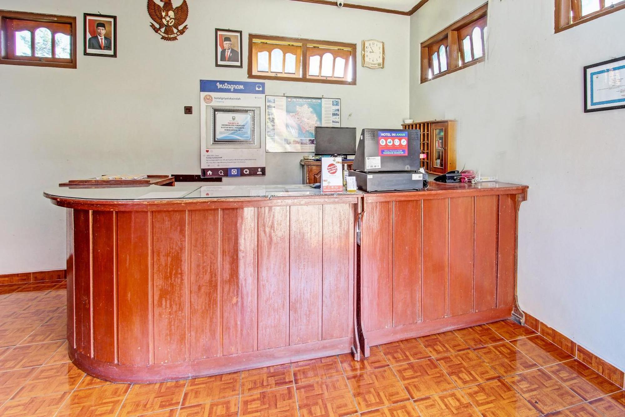 Capital O 91644 Loka Hause Hotel Salatiga Exterior photo